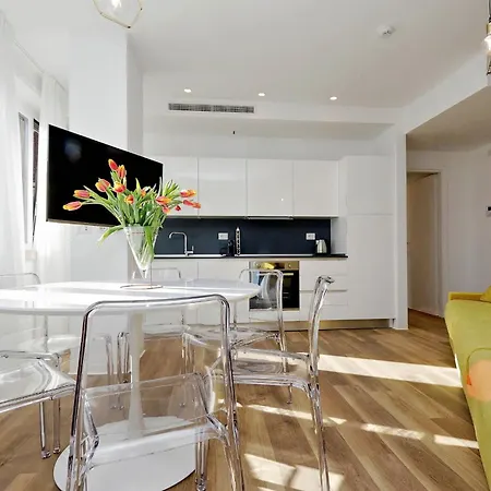 La Flavia Design By Halldis * Rom