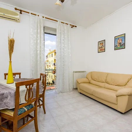 Apartament Mirti Classic Plaza Netflix Wi-fi And Relax In *