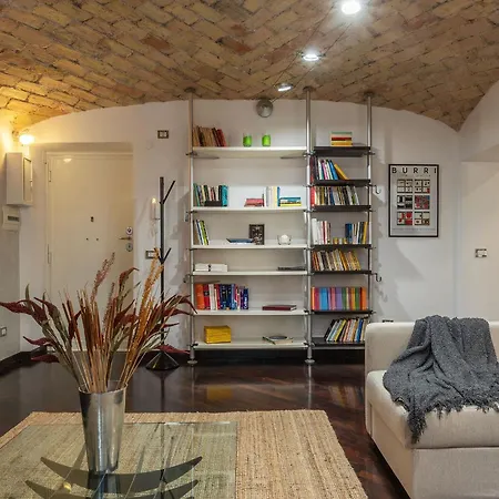Apartment Hospitalityrome Fashionable Sanlorenzo