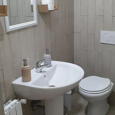 Colosseo S 1 Floor Apartment *