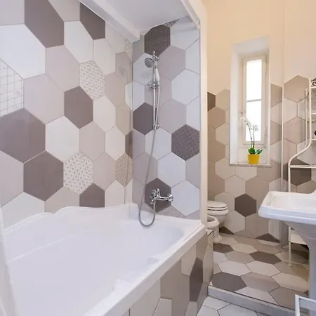Borgo Plauto Oasi Di Eleganza Vicino Al Vaticano Apartment