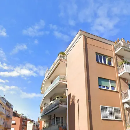 Rooftop Appia Antica,silenzioso Riservato Two Bedrooms Two Bathrooms Appartamento