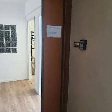 Apartment Vaticano The Pope's House