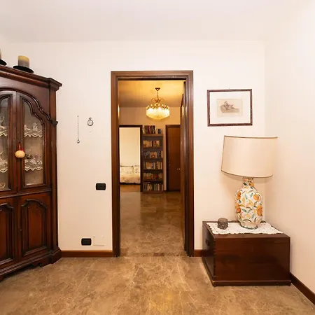 Rachele's Charming House In The Heart Of * Roma