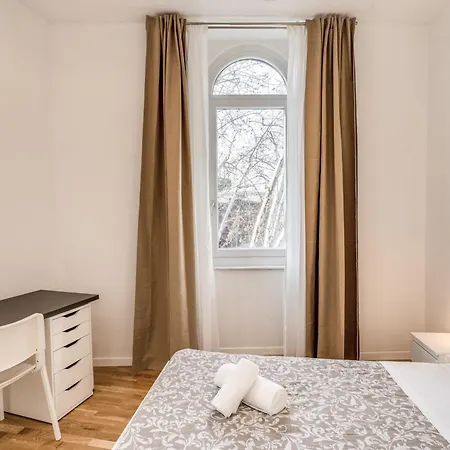 Appartement V E N E R E