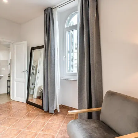 V E N E R E Apartment Rome