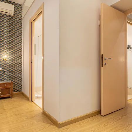 Holiday home Vatican St Peter 2 Bedrooms 2 Bathrooms Rome