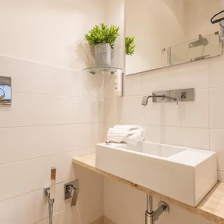 Vatican St Peter 2 Bedrooms 2 Bathrooms Holiday home Rome