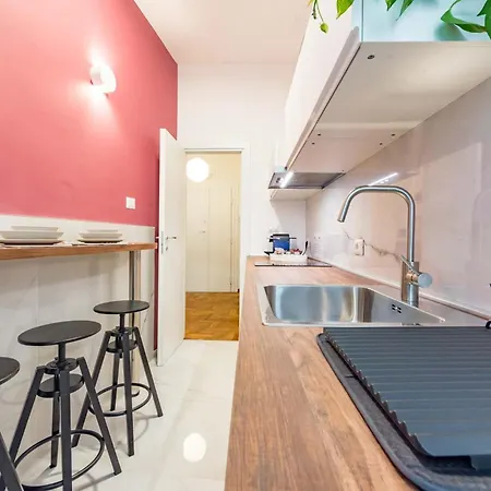 Romeo A San Giovanni Apartment Rome