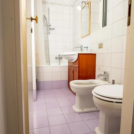 Domus Otto Apartment *