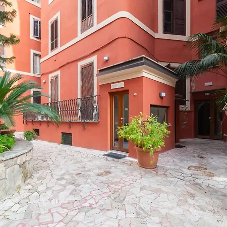 Apartment Vatican Night Rome
