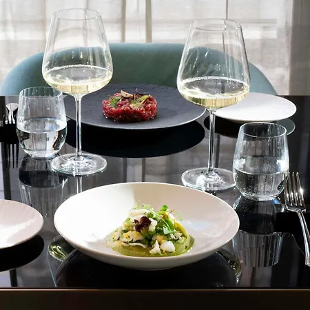 Radisson Collection Hotel, Antica Hotel Roma
