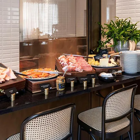 Radisson Collection Hotel, Antica 5*