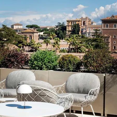 Radisson Collection Hotel, Antica Roma