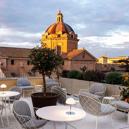 Radisson Collection Hotel, Antica Hotel