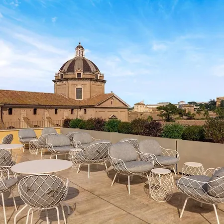 Radisson Collection Hotel, Antica 5* Roma