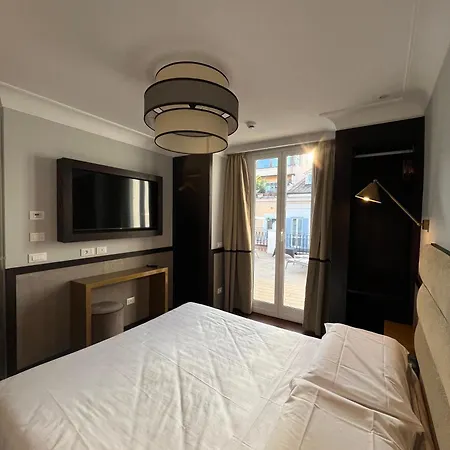 Relais Luxury Corso Guest house Rome