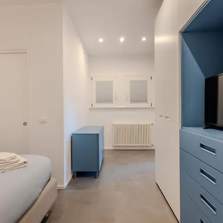 Great Laurentina Metro B Apartment *