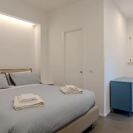 Apartment Great Laurentina Metro B Rome