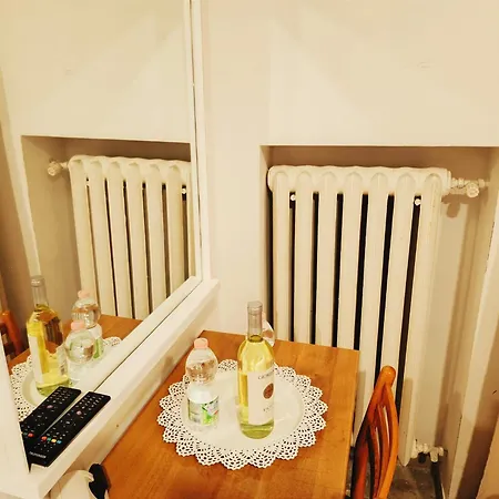Penzion Luxury By A Casa Simpatia - Free Parking Minimum 3 Nights -on Request In Advance Řím