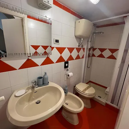 Planny - Castro Pretorio Apartment