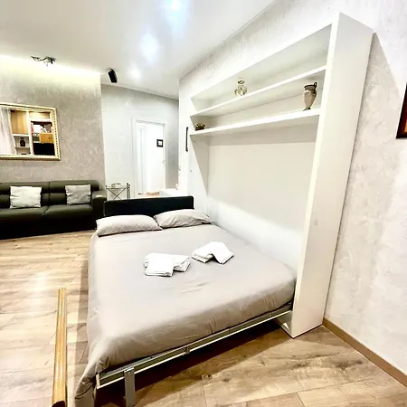 15 Min. Colosseo 2 - Casa Di Micca Apartment