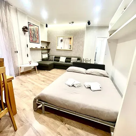 15 Min. Colosseo 2 - Casa Di Micca Apartment *