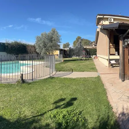 Villa Est *
