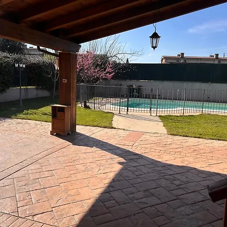 Villa Est *