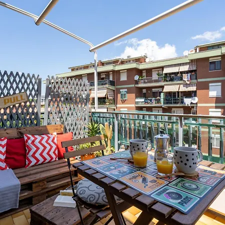 Casa Del Sole - Treno A 10min - Free Parking Apartament Rzym