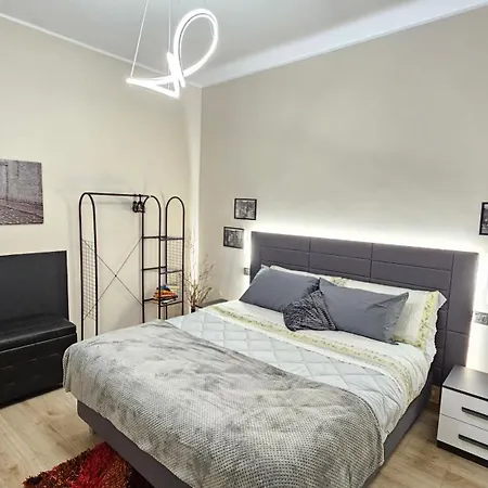 Aquari 15 Rhome Appio Latino Appartamento *