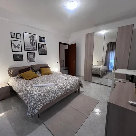 Romesuitetitti Apartamento *