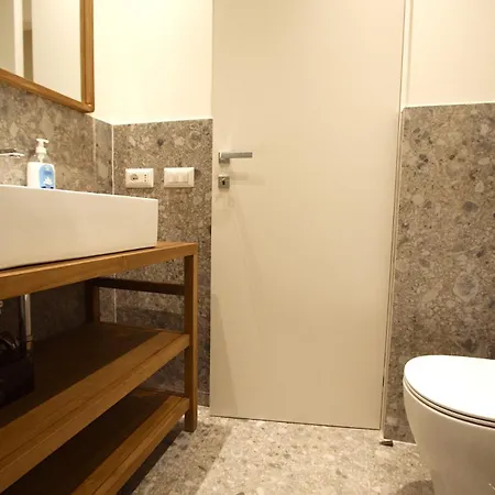 Aniene House * Roma