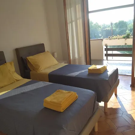 Confortevole, Con Parcheggio Gratuito Appartement *