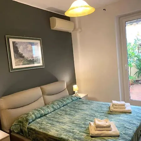 Cozy Terrace Termini Holiday home
