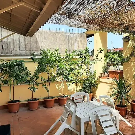 Holiday home Cozy Terrace Termini *