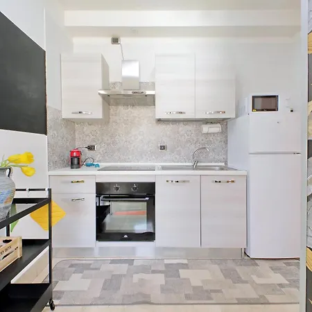 Apartment Homely Flat Porta Maggiore Rome