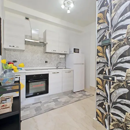Homely Flat Porta Maggiore Apartment
