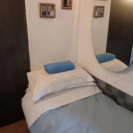 A Casa Di Claudio In Centro Appartamento *