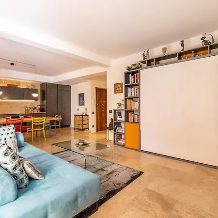 Aedrian's Loft. Boutique With Private Terrace In The Center Of Apartment Rome