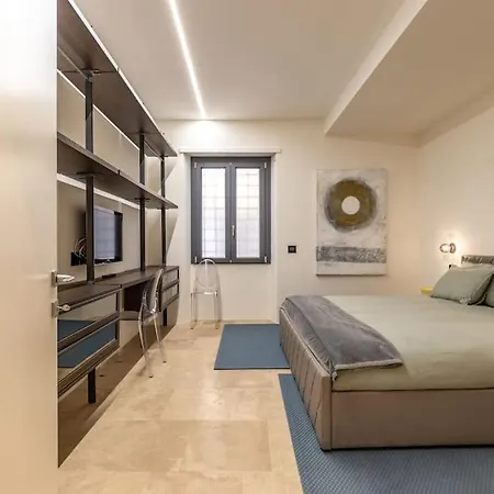Apartment Aedrian's Loft. Boutique With Private Terrace In The Center Of Rome