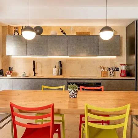 Aedrian's Loft. Boutique With Private Terrace In The Center Of