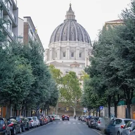 Apartment San Peter View Rome
