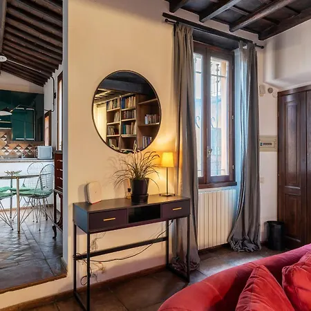 Cozy Trevi Romance Apartment Rome