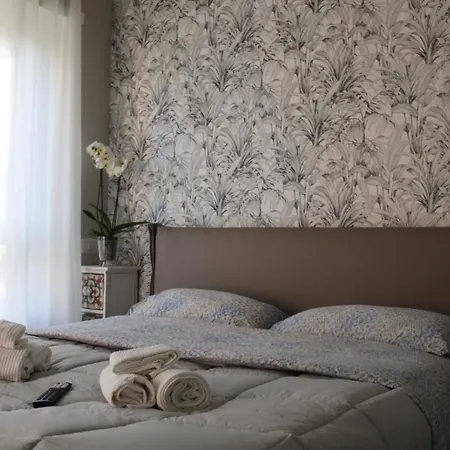 Bonelli Dreams In Рим