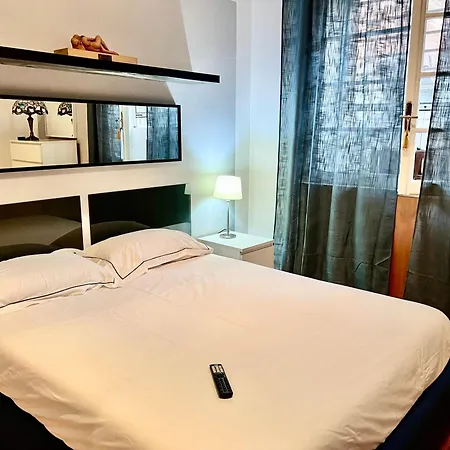 Appartamento Lovely Art 2 Bedroom Flat Next To Metro Station Lodi Roma