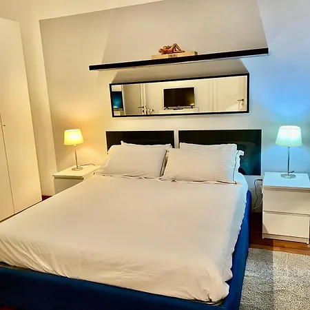 Lovely Art 2 Bedroom Flat Next To Metro Station Lodi * Roma