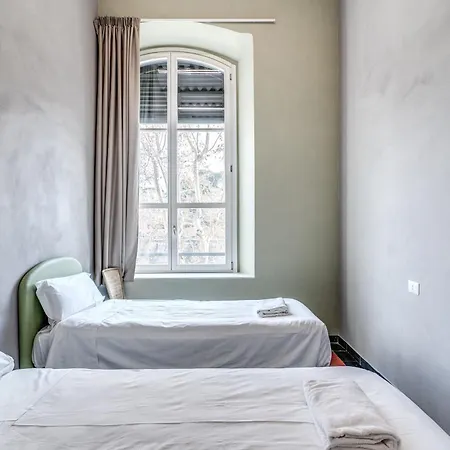 Hostel Borgo Ripa Urban Travel *