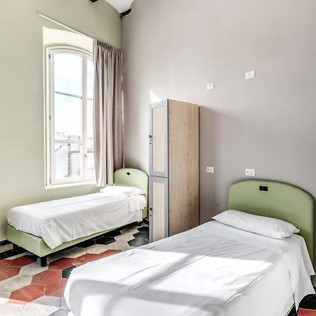Borgo Ripa Urban Travel * Rome