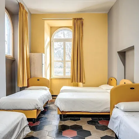Borgo Ripa Urban Travel Hostel *